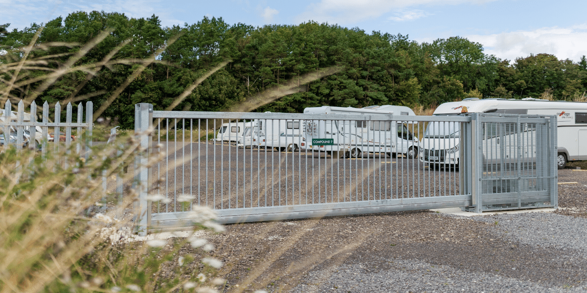 Outdoor storage units